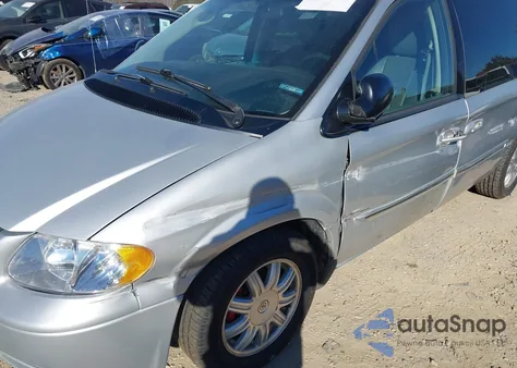 2007 Chrysler Town & Country Touring from USA, damaged, VIN 2A4GP54L07R273025